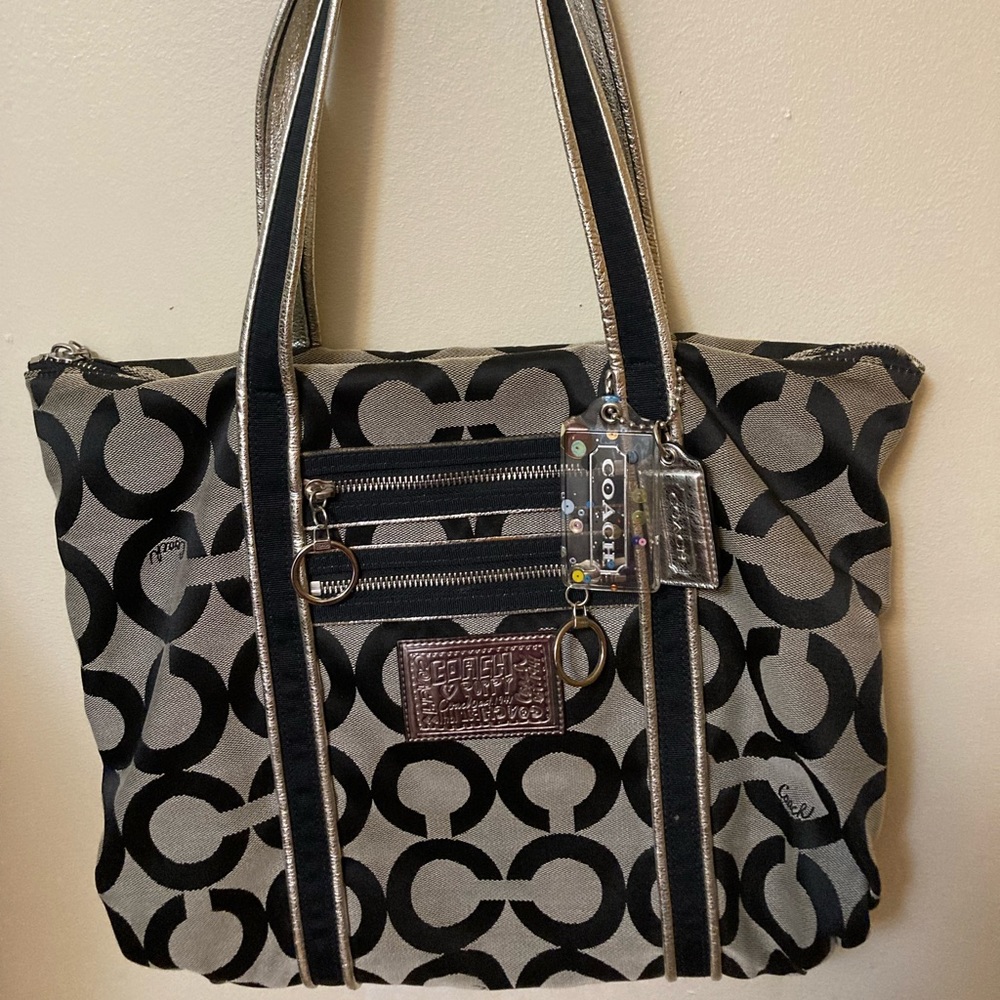 Coach Poppy Glam Signature Tote Bag Purse Black Gray Silver